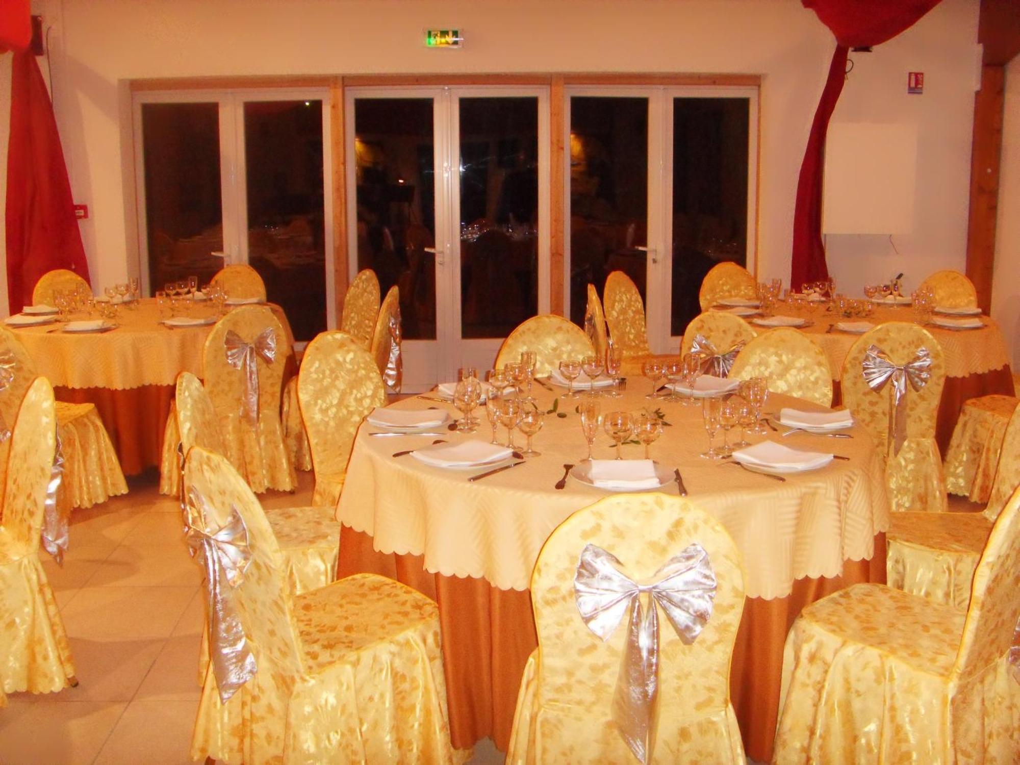 Hotel Eco Logis Espace Bellevue Séméac Εξωτερικό φωτογραφία