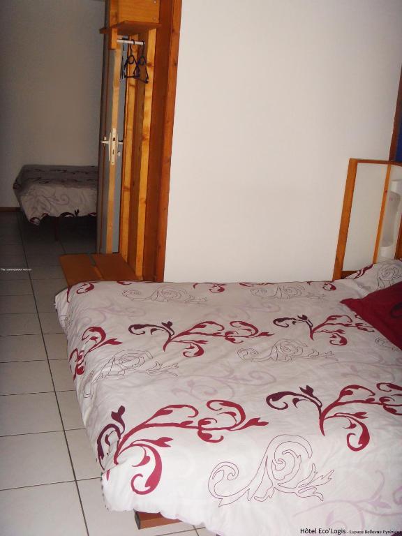 Hotel Eco Logis Espace Bellevue Séméac Δωμάτιο φωτογραφία