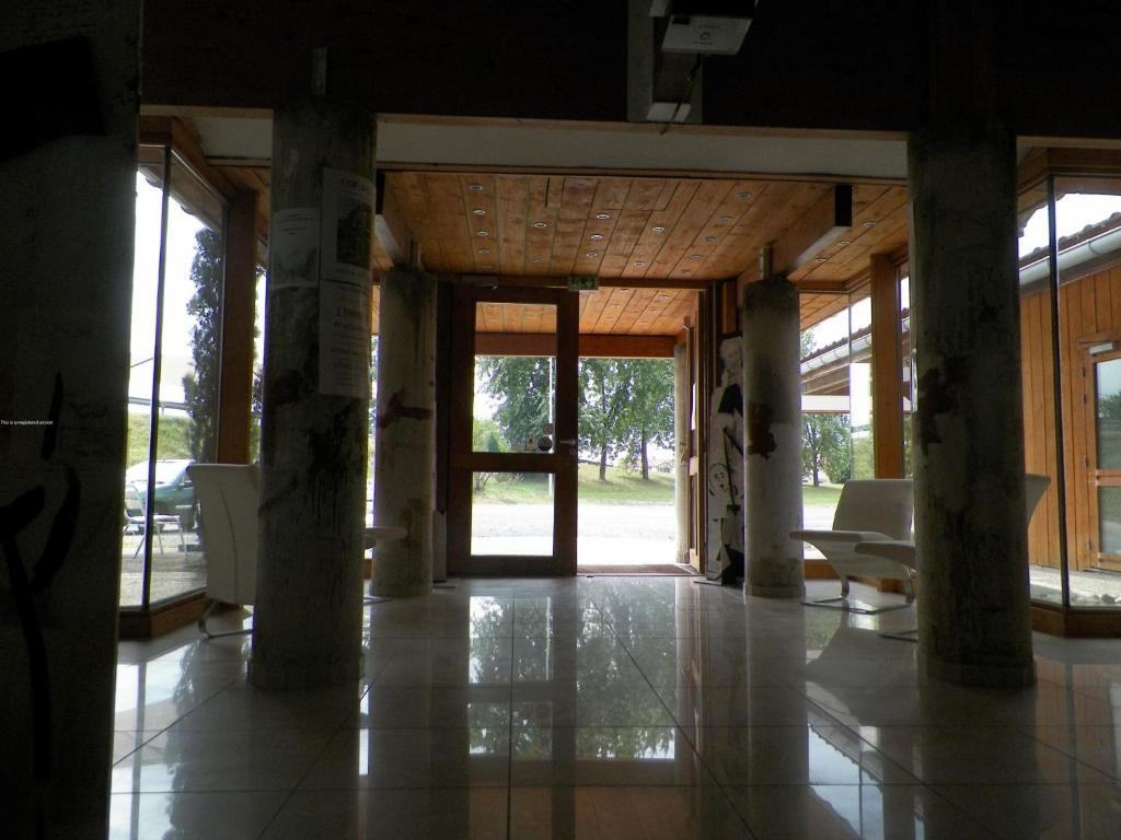 Hotel Eco Logis Espace Bellevue Séméac Εξωτερικό φωτογραφία