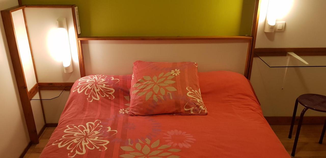 Hotel Eco Logis Espace Bellevue Séméac Εξωτερικό φωτογραφία