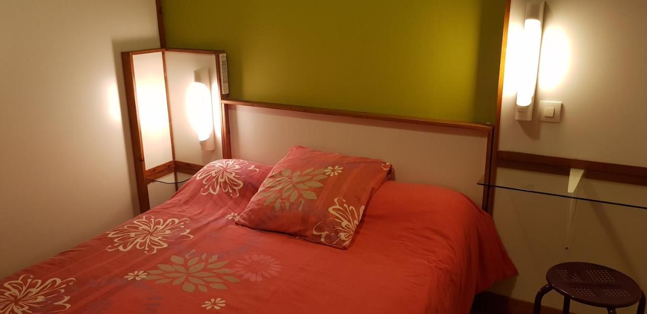 Hotel Eco Logis Espace Bellevue Séméac Εξωτερικό φωτογραφία